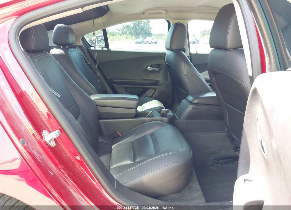 2014 CHEVROLET VOLT VIN: 1G1RB6E42EU122089