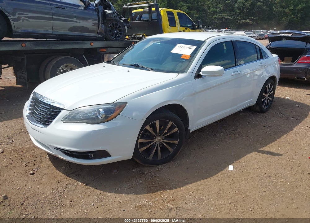 2014 CHRYSLER 200 TOURING VIN: 1C3CCBBB8EN119508