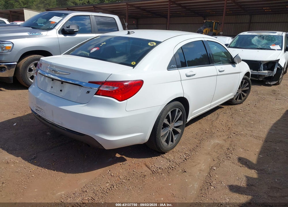 2014 CHRYSLER 200 TOURING VIN: 1C3CCBBB8EN119508