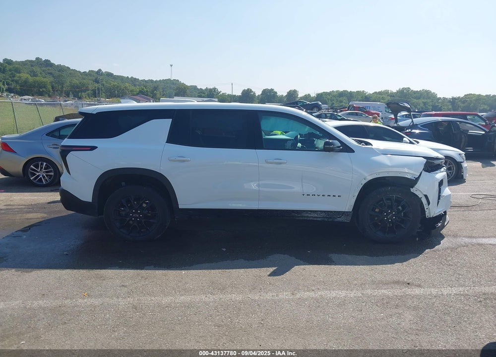 2024 CHEVROLET TRAVERSE FWD LS VIN: 1GNEREKS8RJ171939