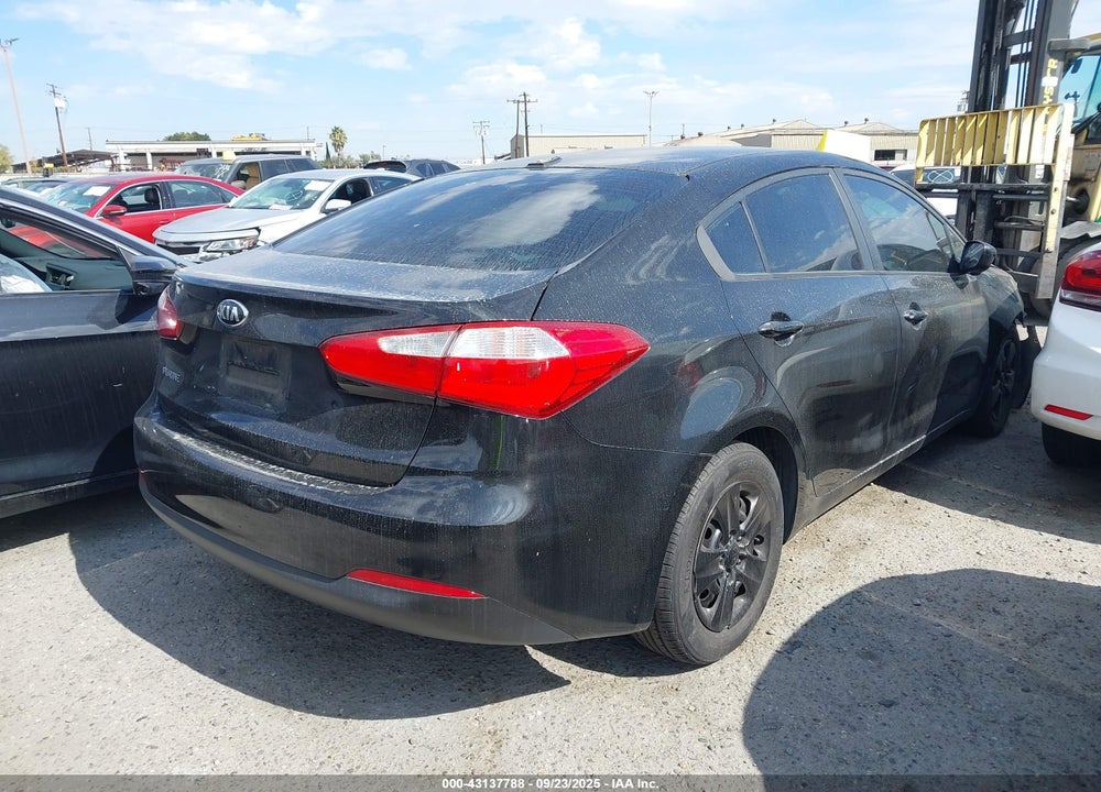 2015 KIA FORTE VIN: KNAFK4A62F5400164