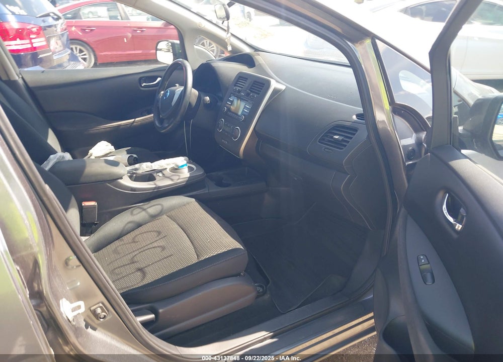 2014 NISSAN LEAF VIN: 1N4AZ0CP7EC339255