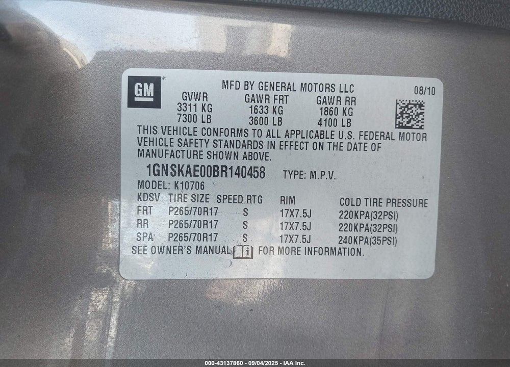 2011 CHEVROLET TAHOE VIN: 1GNSKAE00BR140458
