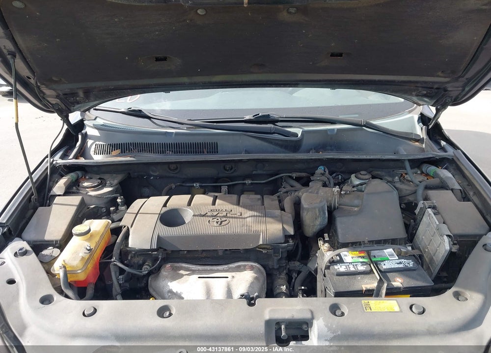 2011 TOYOTA RAV4 VIN: 2T3ZF4DV4BW104721