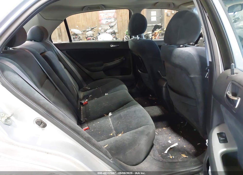 2003 HONDA ACCORD 2.4 EX VIN: 1HGCM55623A033870