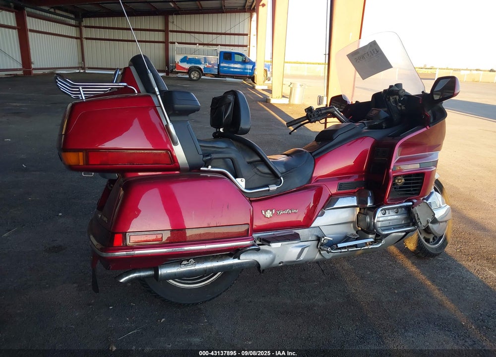 1992 HONDA GL1500 A VIN: 1HFSC2206NA400015