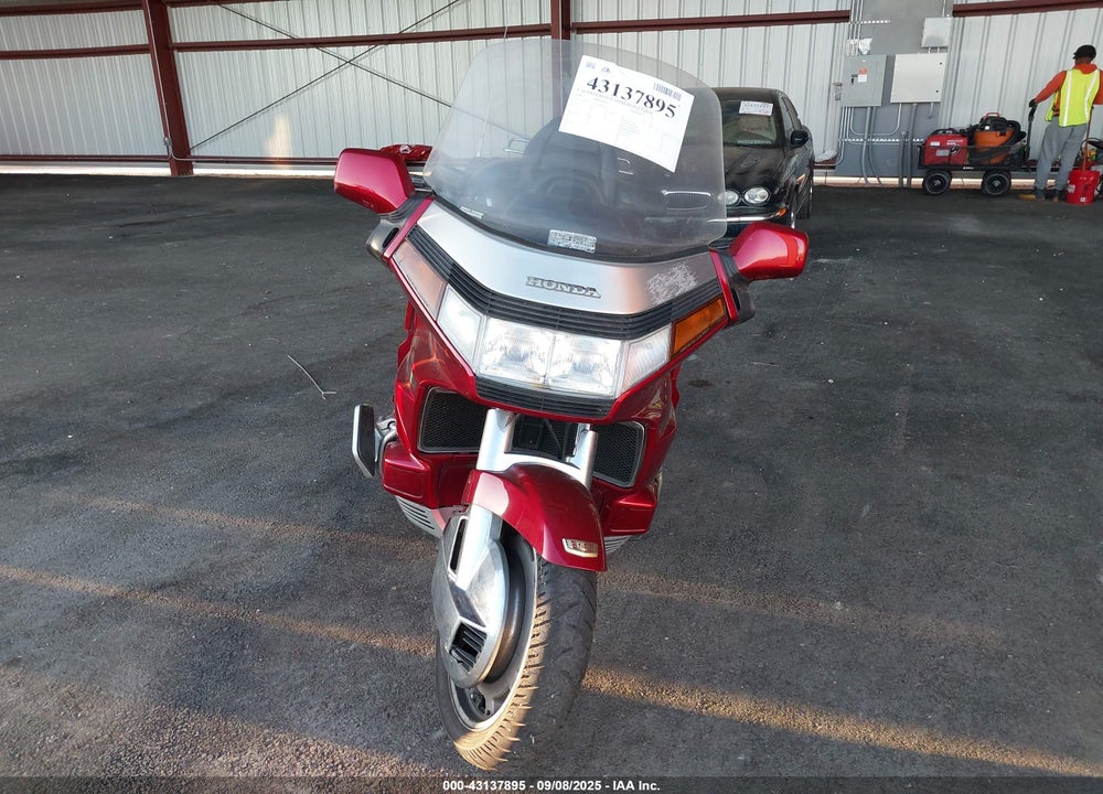 1992 HONDA GL1500 A VIN: 1HFSC2206NA400015