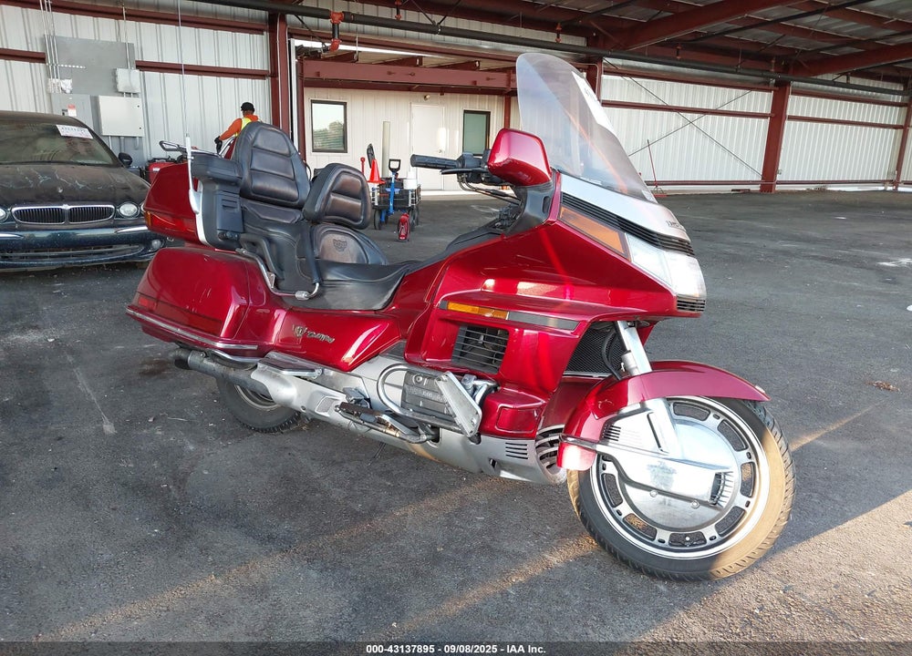 1992 HONDA GL1500 A VIN: 1HFSC2206NA400015