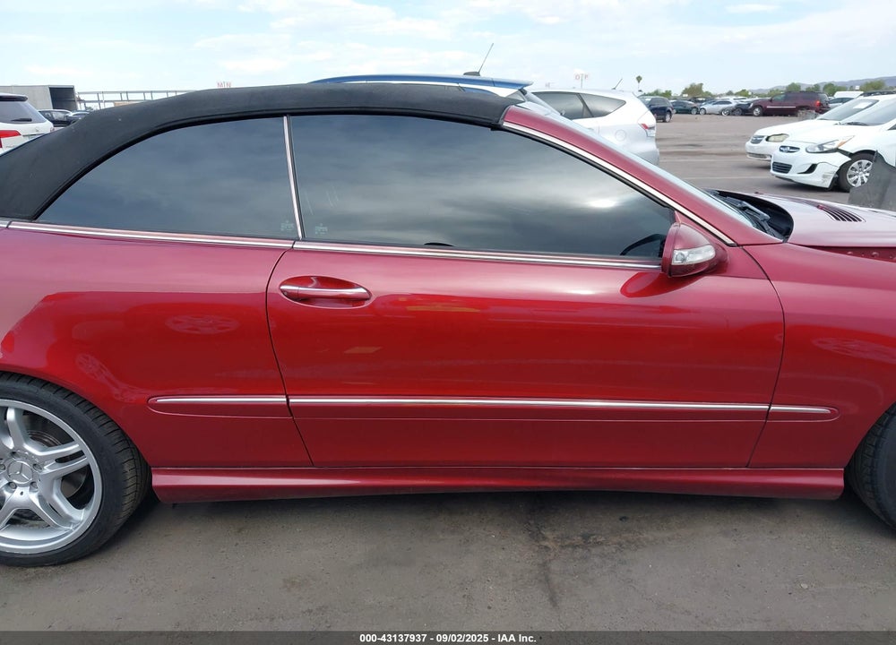 2008 MERCEDES-BENZ CLK 550 VIN: WDBTK72G08T094111