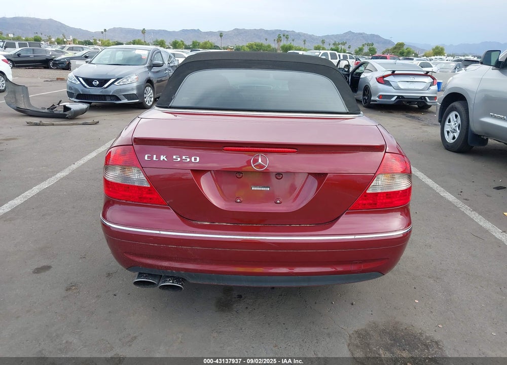 2008 MERCEDES-BENZ CLK 550 VIN: WDBTK72G08T094111
