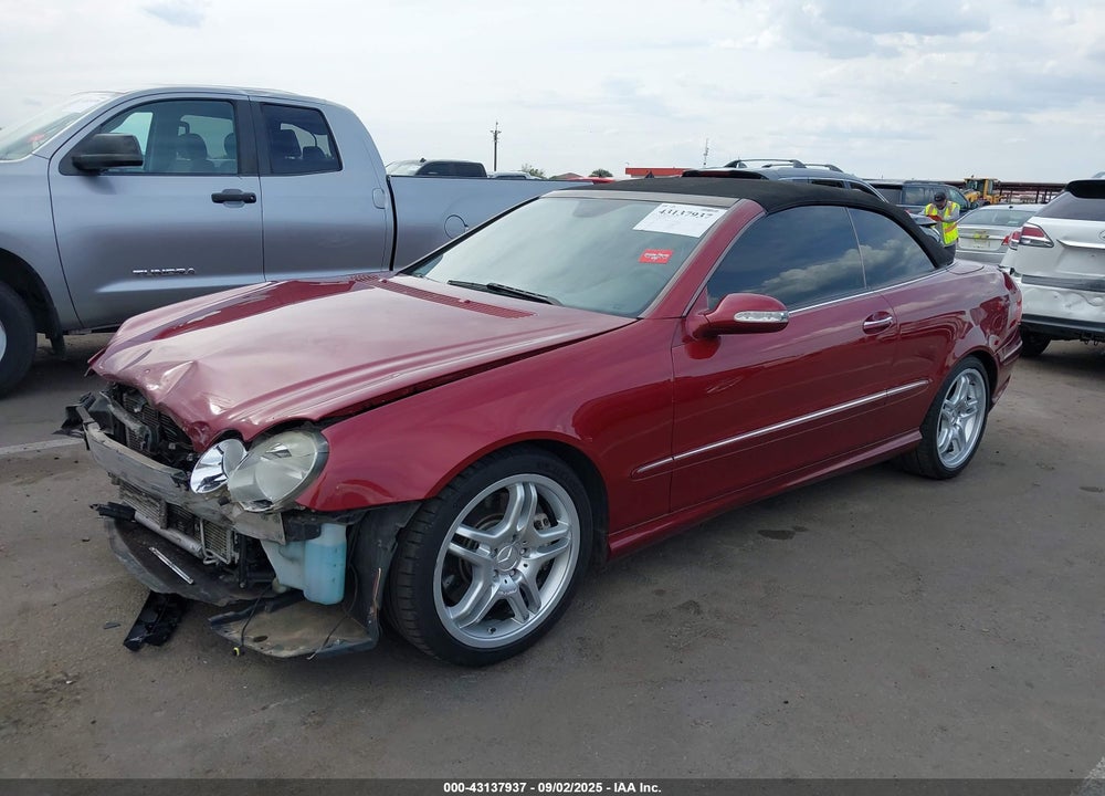 2008 MERCEDES-BENZ CLK 550 VIN: WDBTK72G08T094111