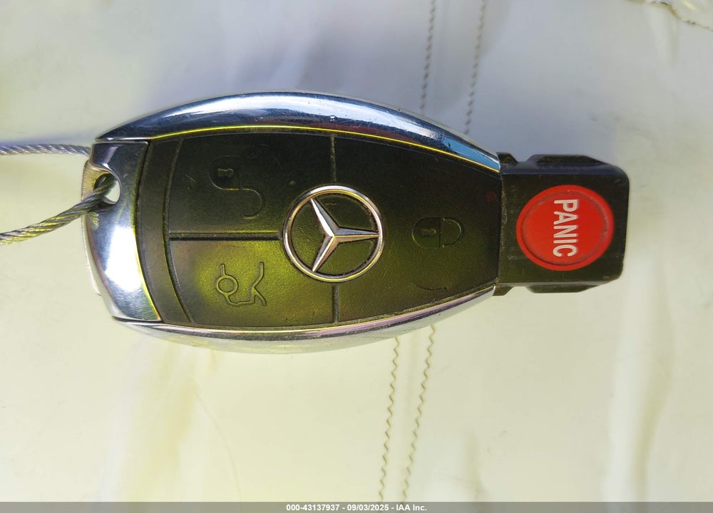 2008 MERCEDES-BENZ CLK 550 VIN: WDBTK72G08T094111