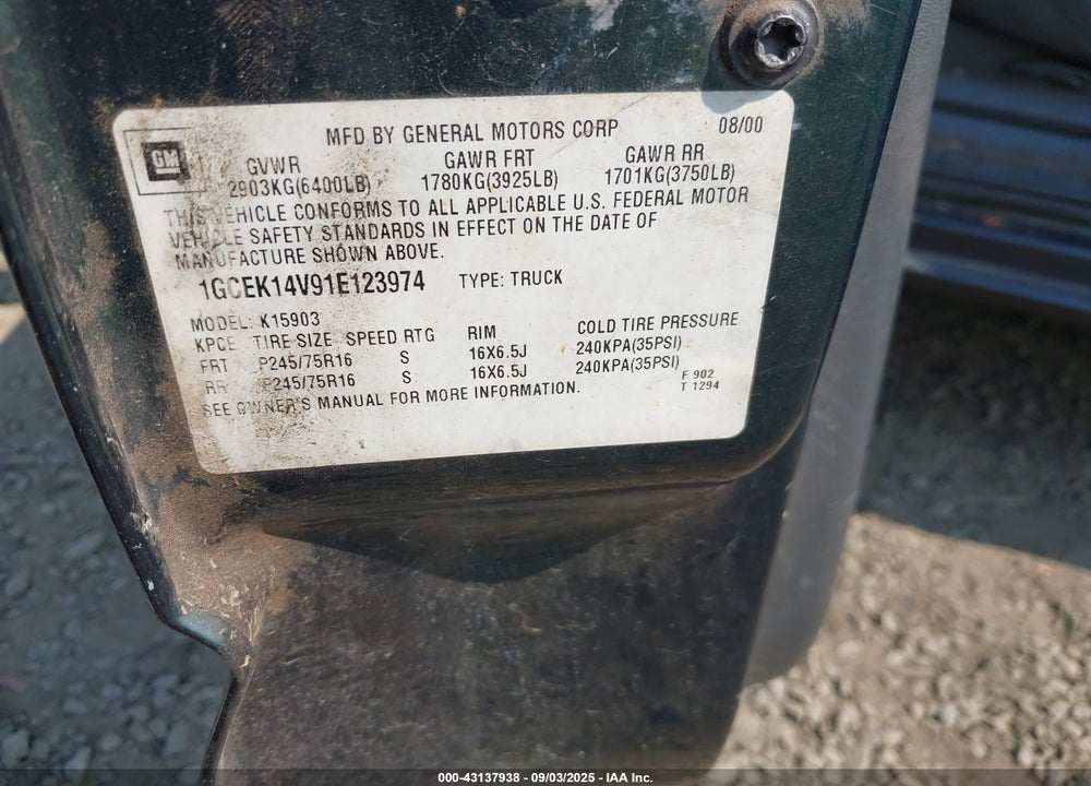 2001 CHEVROLET SILVERADO 1500 VIN: 1GCEK14V91E123974