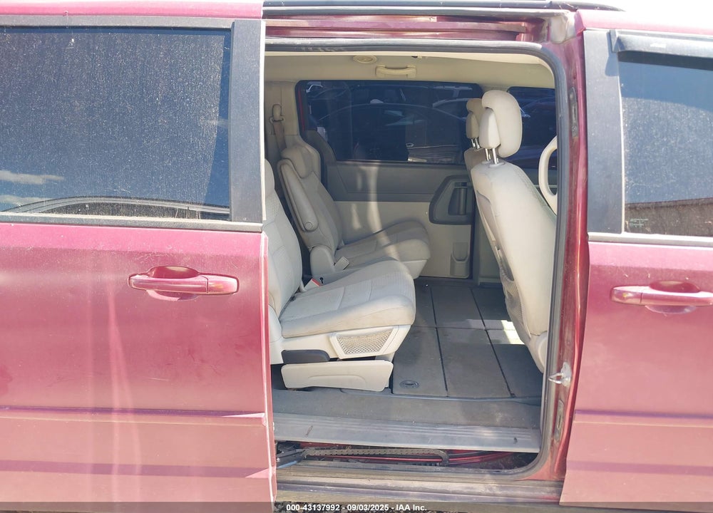 2010 DODGE GRAND CARAVAN VIN: 2D4RN4DE5AR478401