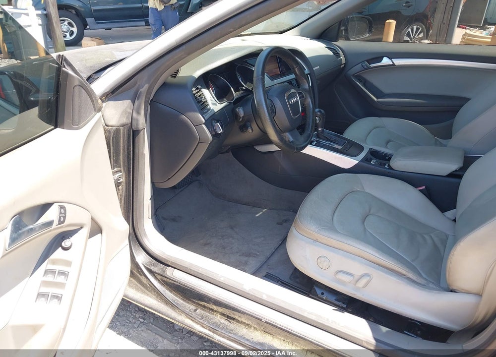 2010 AUDI A5 2.0T PREMIUM VIN: WAUJFAFH2AN008396