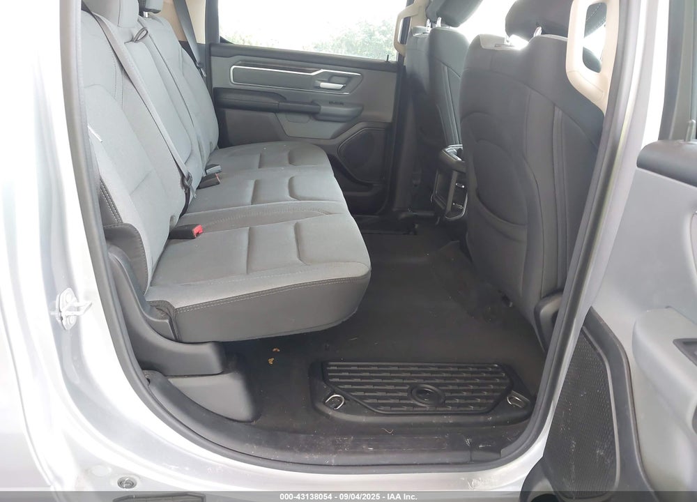 2020 RAM 1500 VIN: 1C6SRFFT4LN135516