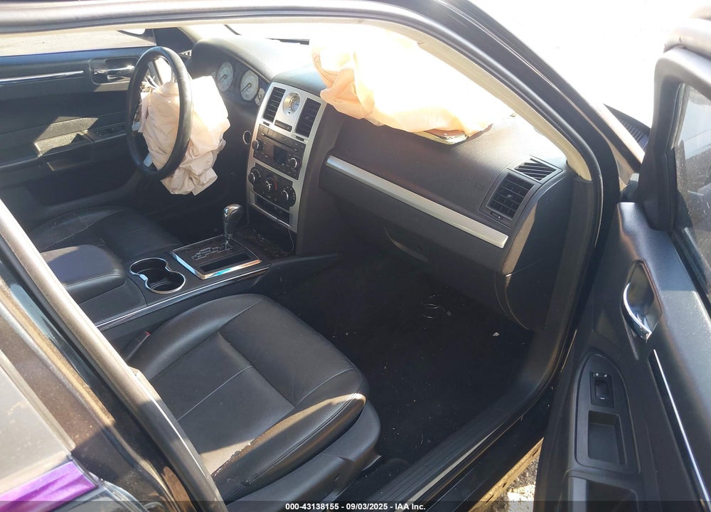 2008 CHRYSLER 300 TOURING VIN: 2C3KA53G18H108778