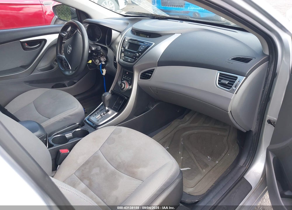 2013 HYUNDAI ELANTRA GLS VIN: 5NPDH4AE2DH266219