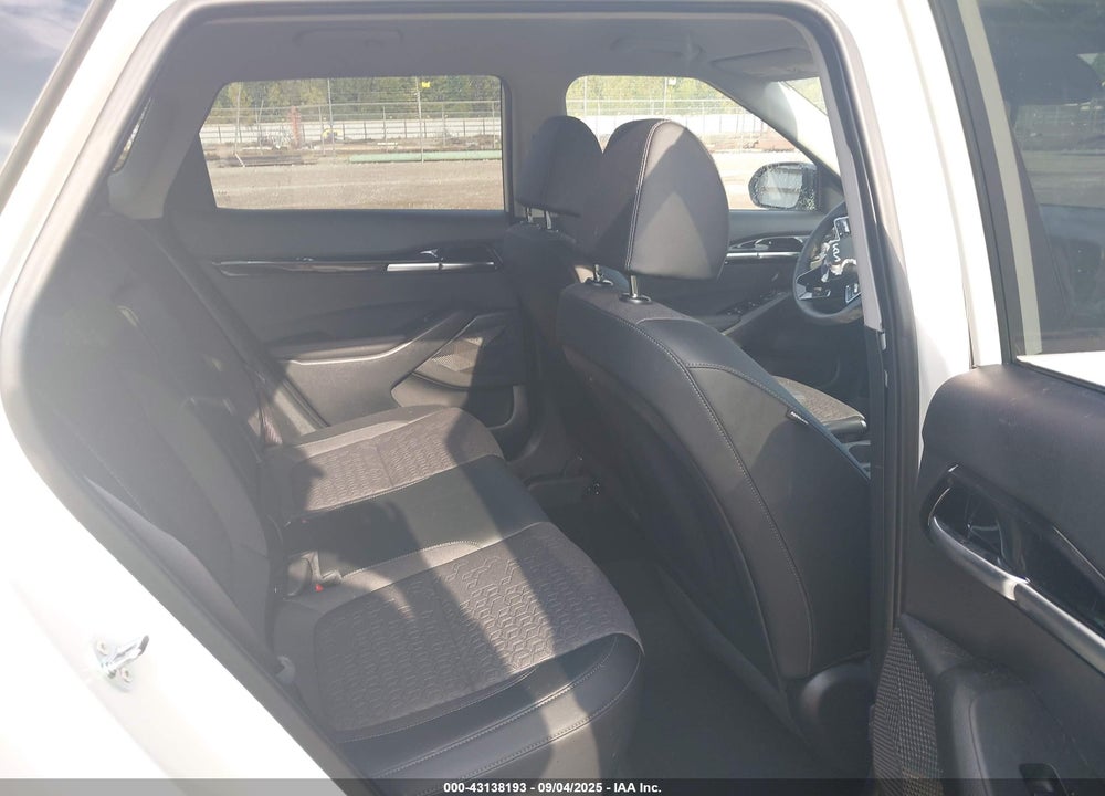 2025 KIA SELTOS VIN: KNDEUCAAXS7786192
