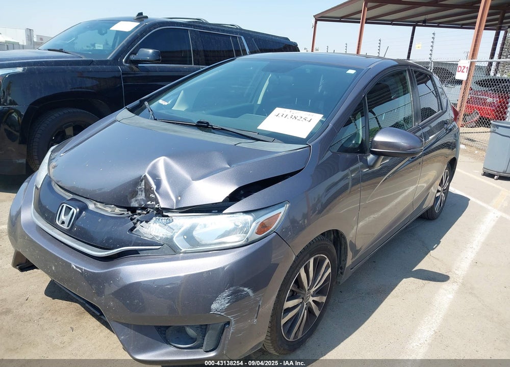 2015 HONDA FIT VIN: 3HGGK5H8XFM768110