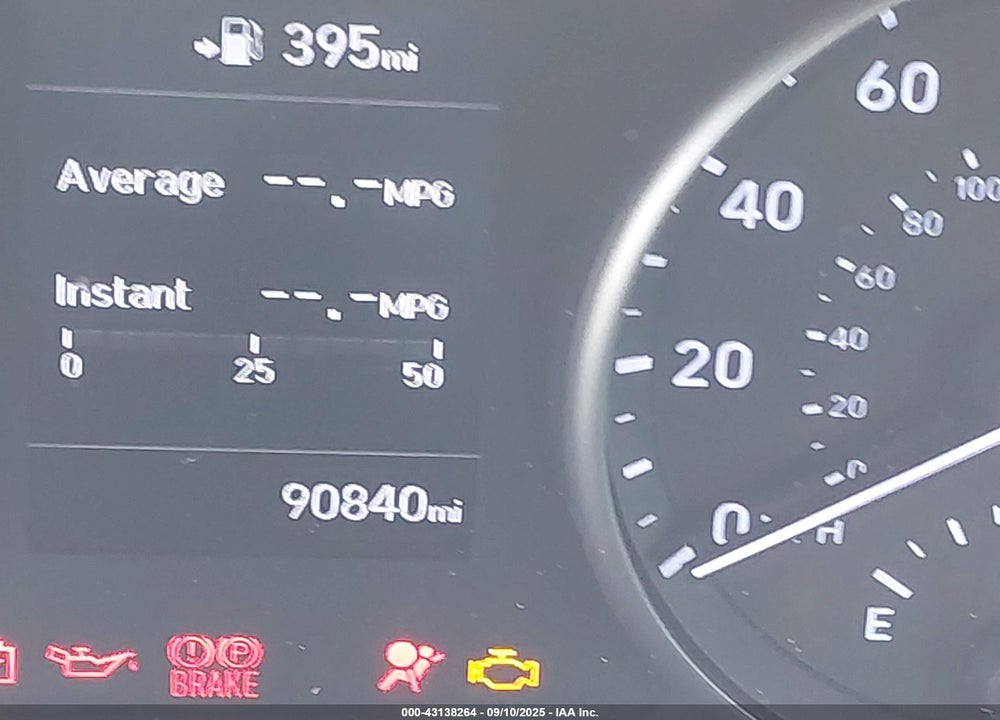 2018 HYUNDAI ELANTRA VIN: KMHH35LE0JU016526