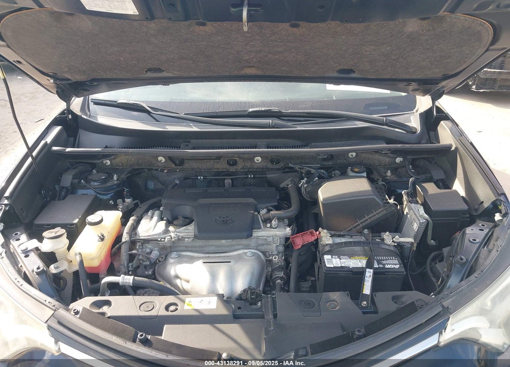 2018 TOYOTA RAV4 XLE VIN: JTMWFREV3JJ725654