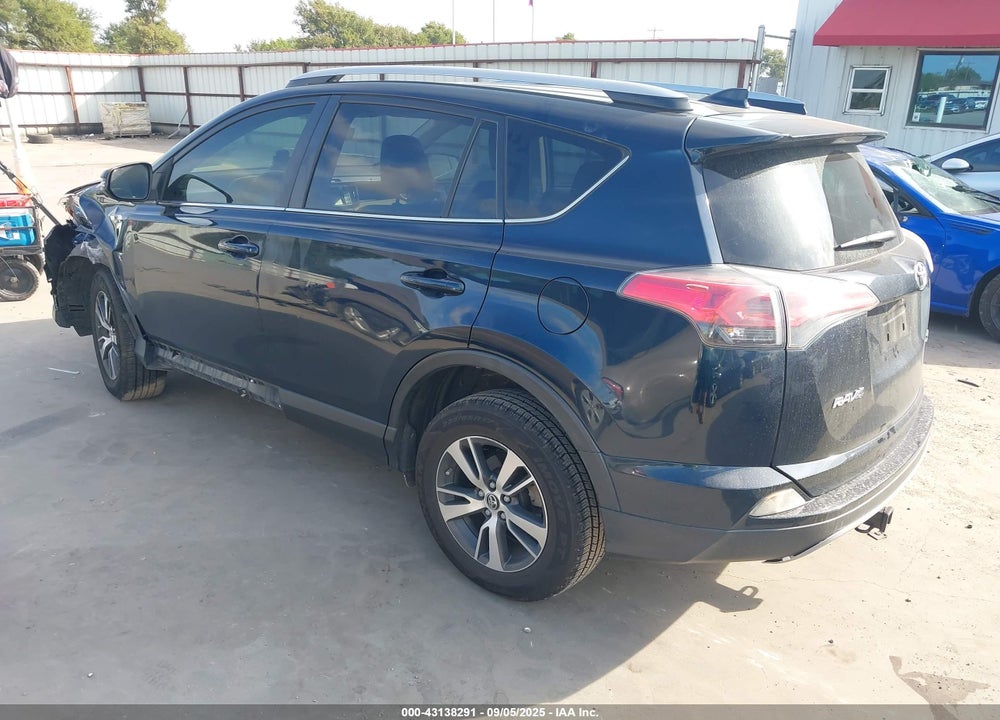 2018 TOYOTA RAV4 XLE VIN: JTMWFREV3JJ725654