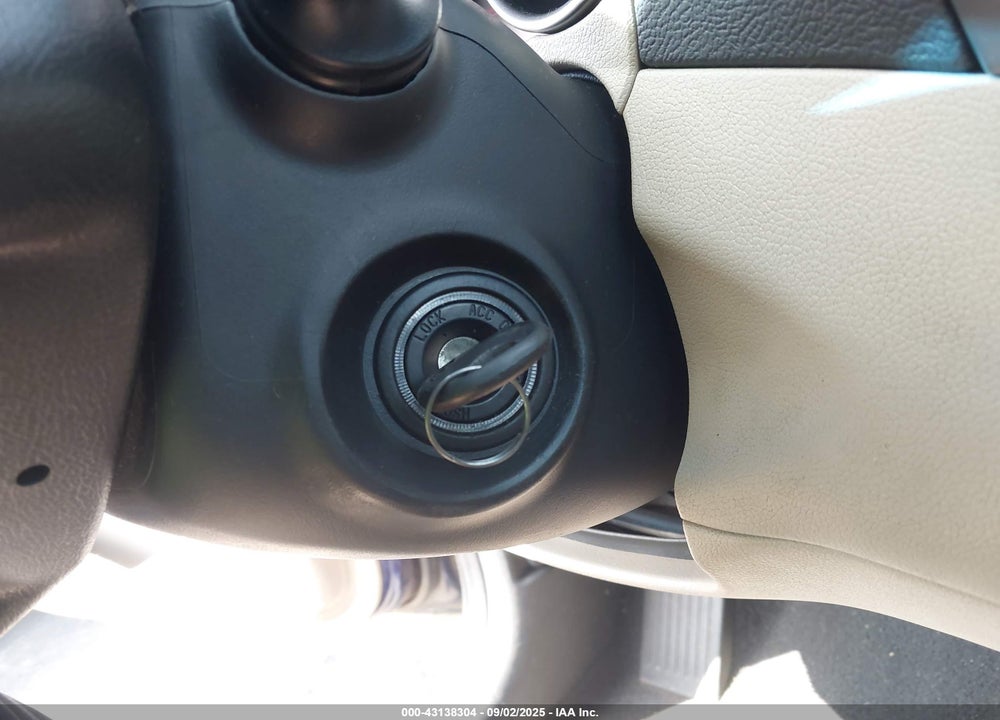 2014 HYUNDAI ELANTRA SE VIN: 5NPDH4AE1EH501520