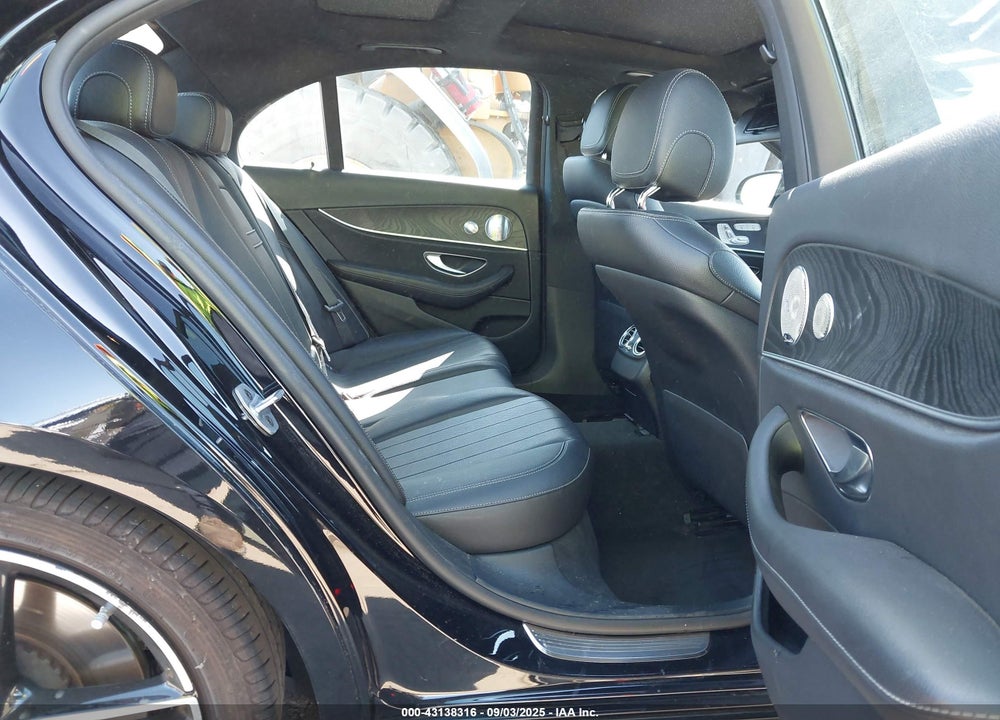 2019 MERCEDES-BENZ E-CLASS VIN: WDDZF6JB2KA560548
