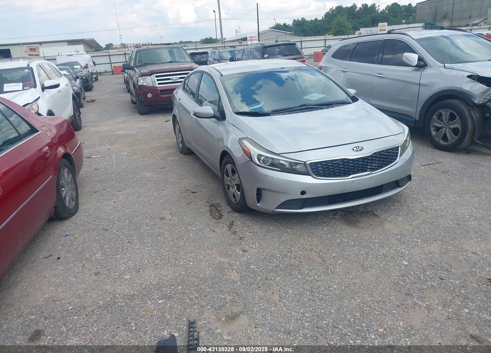 2017 KIA FORTE LX VIN: 3KPFK4A78HE152201
