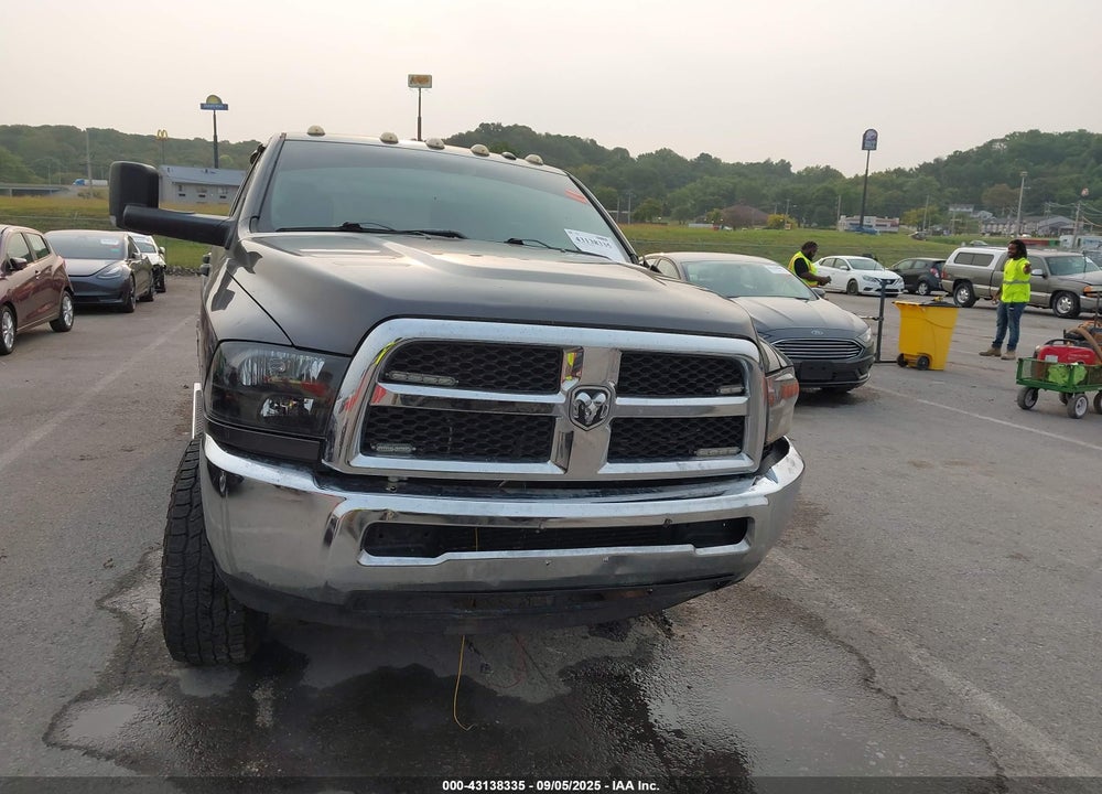 2016 RAM 2500 VIN: 3C6UR5CL3GG223513