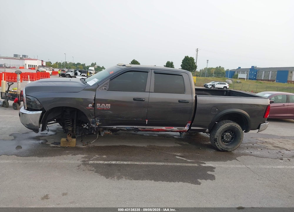 2016 RAM 2500 VIN: 3C6UR5CL3GG223513