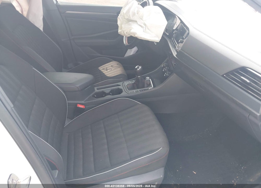 2021 VOLKSWAGEN JETTA VIN: 3VW5T7BU1MM003852