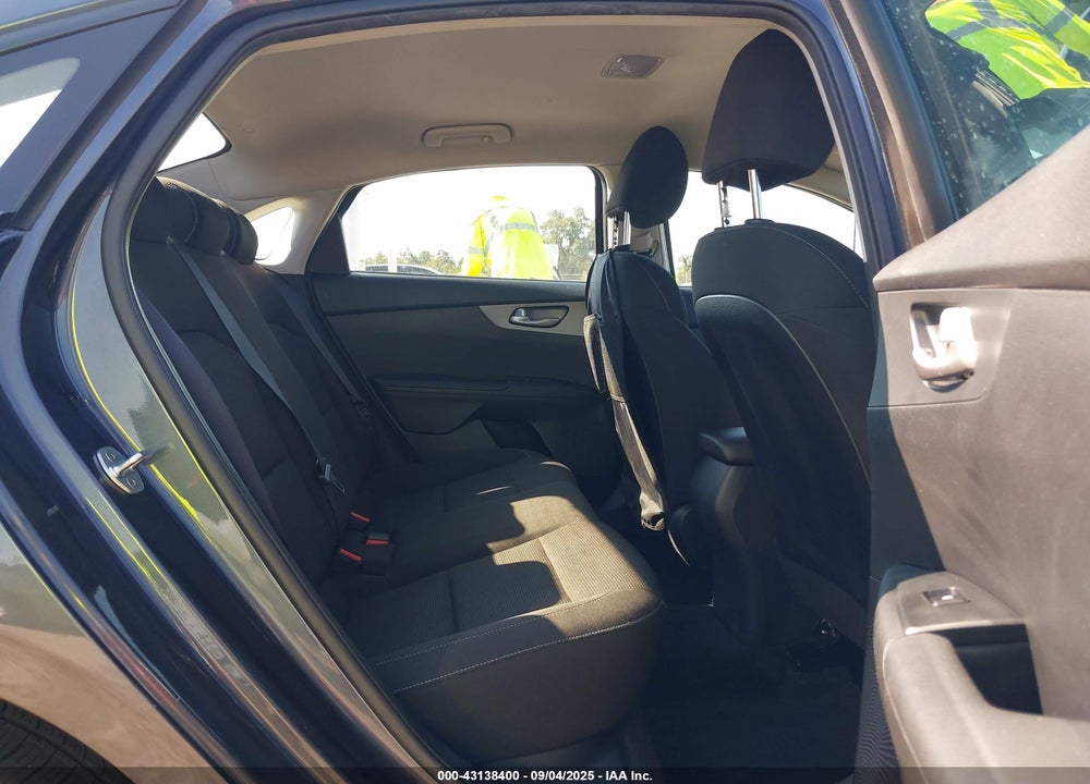 2020 KIA FORTE VIN: 3KPF24AD8LE249851