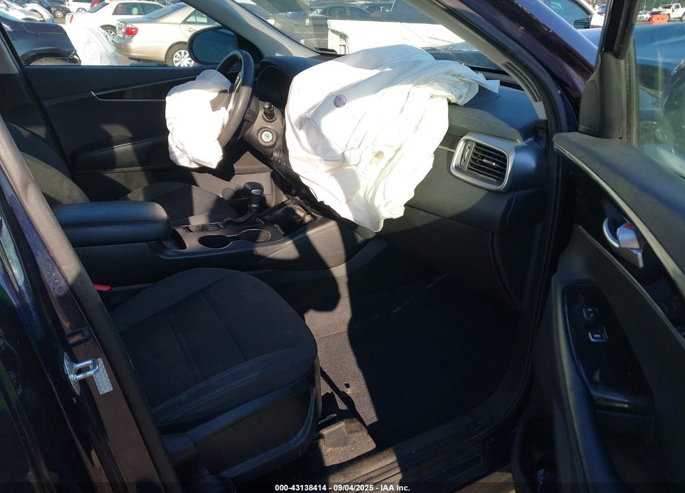 2020 KIA SORENTO VIN: 5XYPG4A55LG616237