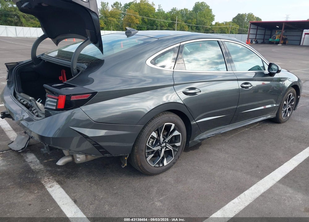 2025 HYUNDAI SONATA VIN: KMHL64JA0SA485789