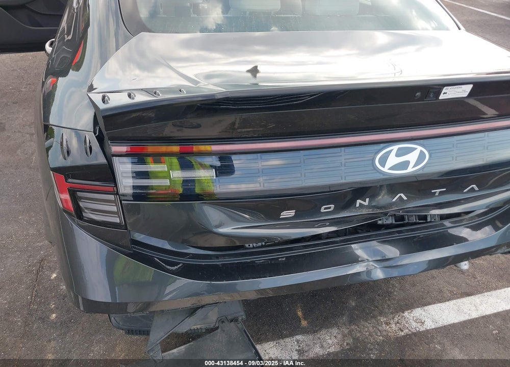 2025 HYUNDAI SONATA VIN: KMHL64JA0SA485789