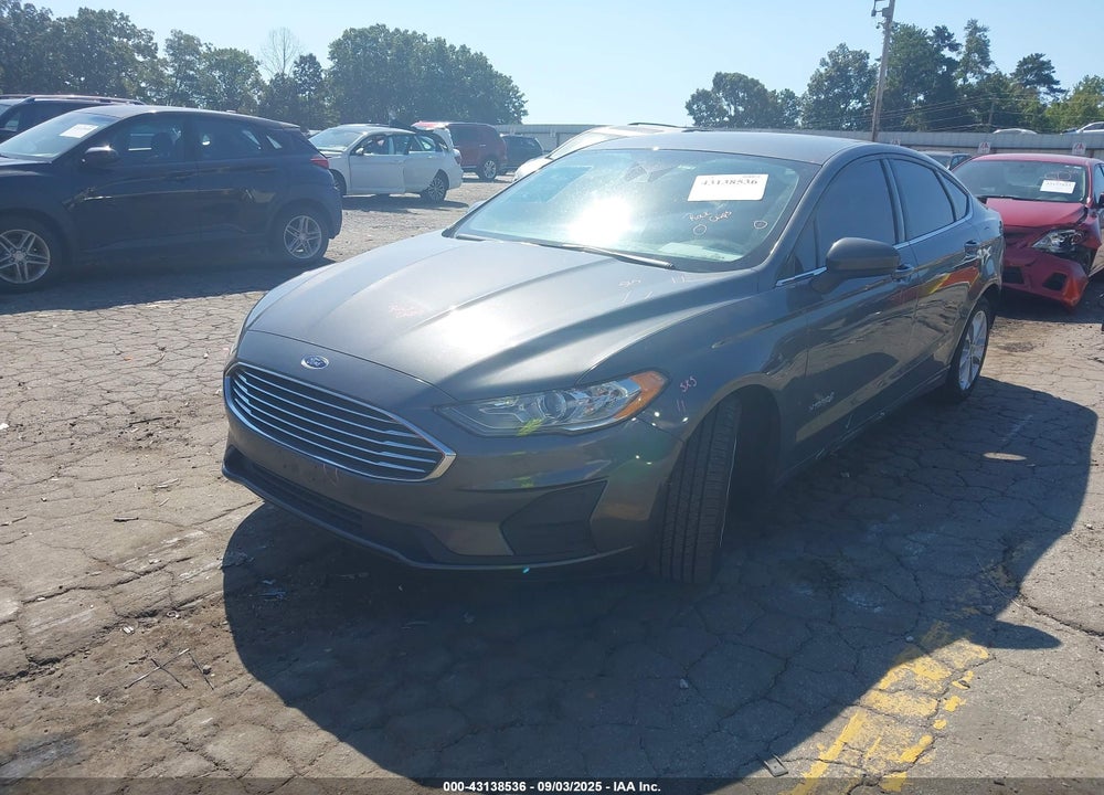 2019 FORD FUSION VIN: 3FA6P0LU2KR206062