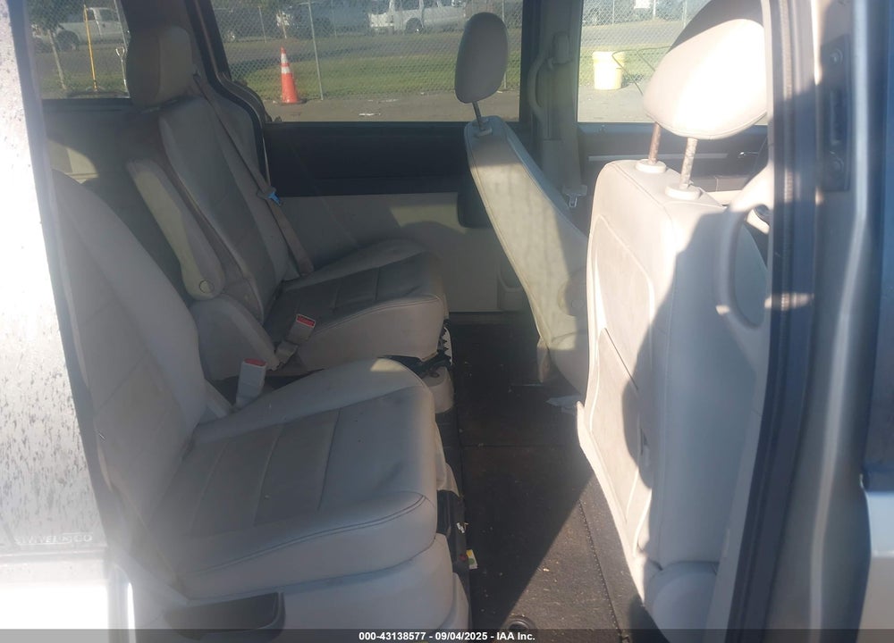 2008 DODGE GRAND CARAVAN SXT VIN: 2D8HN54X78R145872