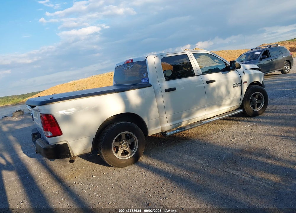 2014 RAM 1500 VIN: 3C6RR6KT0EG221633