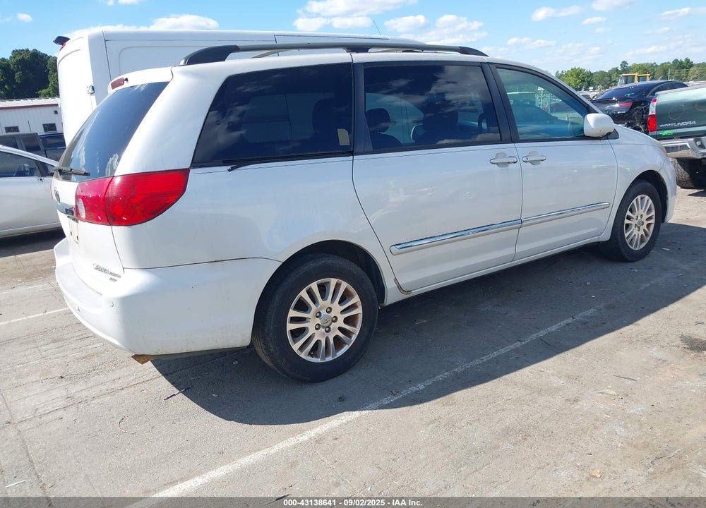 2007 TOYOTA SIENNA XLE LIMITED VIN: 5TDBK22C47S000256