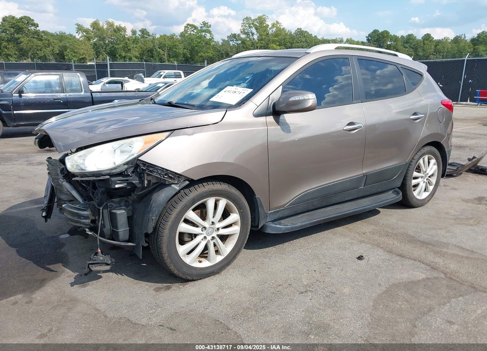 2013 HYUNDAI TUCSON VIN: KM8JU3AC3DU715657
