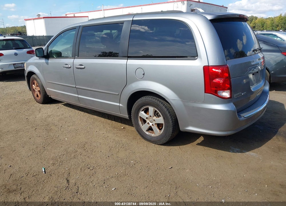 2013 DODGE GRAND CARAVAN VIN: 2C4RDGCG6DR581500