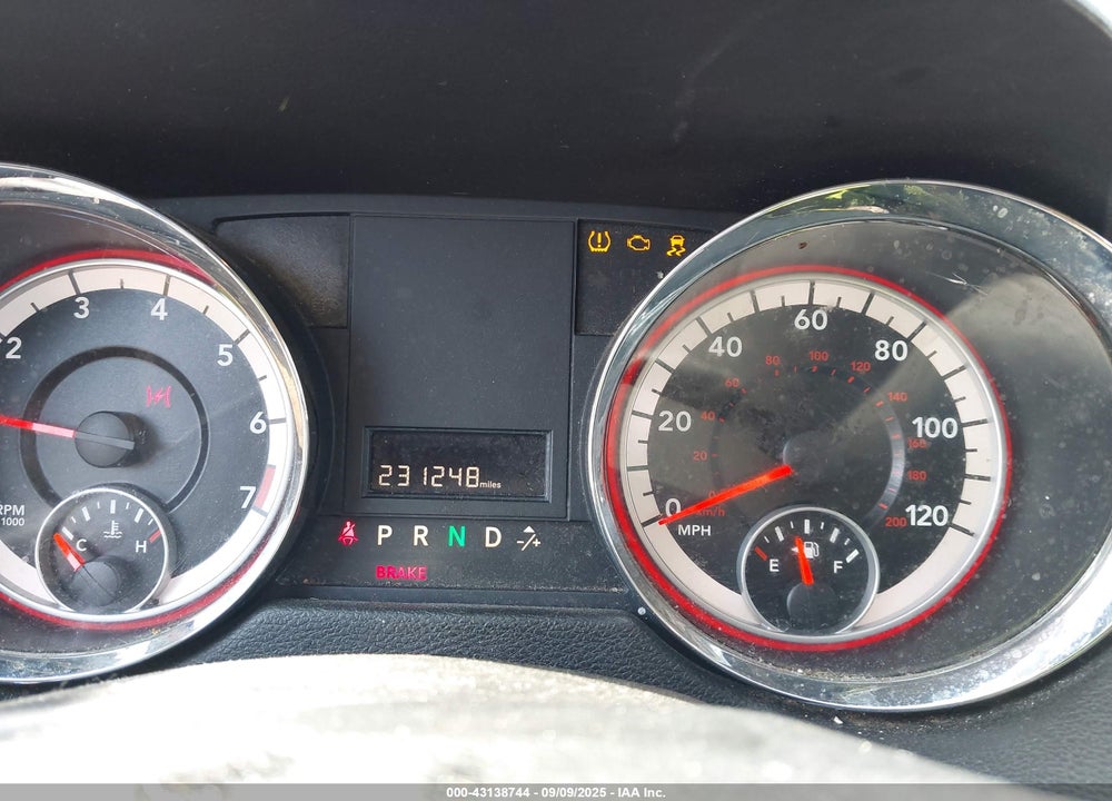 2013 DODGE GRAND CARAVAN VIN: 2C4RDGCG6DR581500