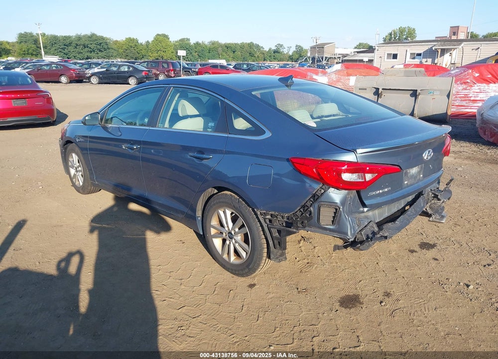 2015 HYUNDAI SONATA VIN: 5NPE24AF6FH215436