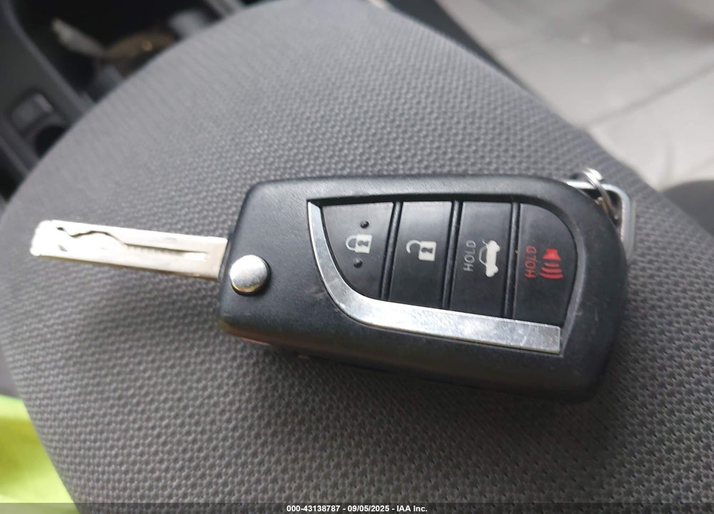 2024 TOYOTA COROLLA VIN: JTDBDMHE3RJ004796