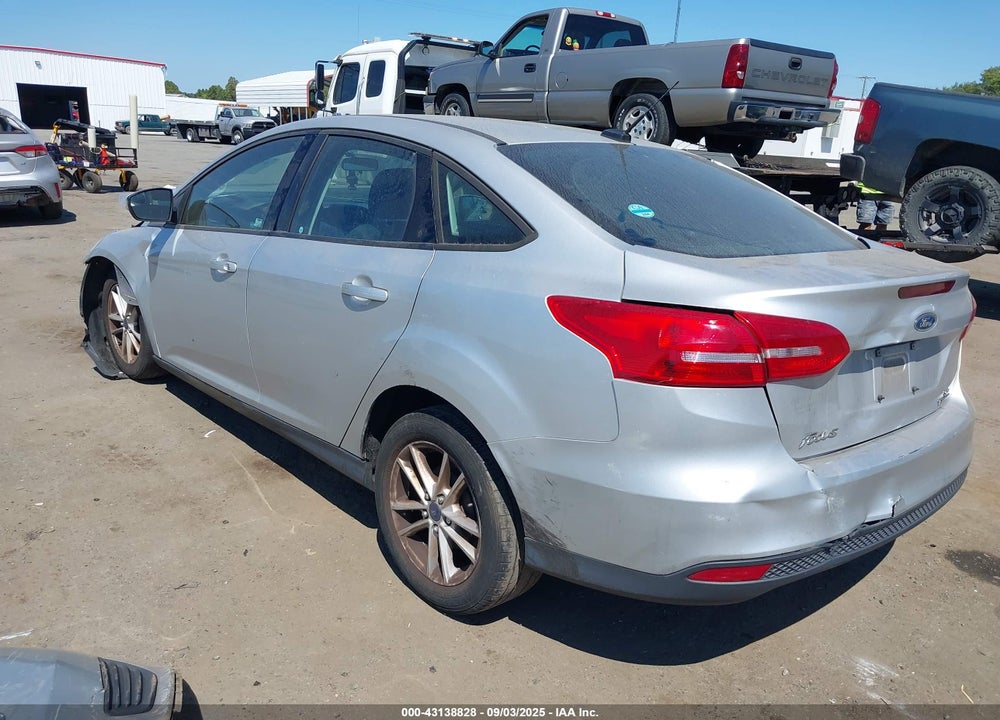 2015 FORD FOCUS SE VIN: 1FADP3F22FL365462