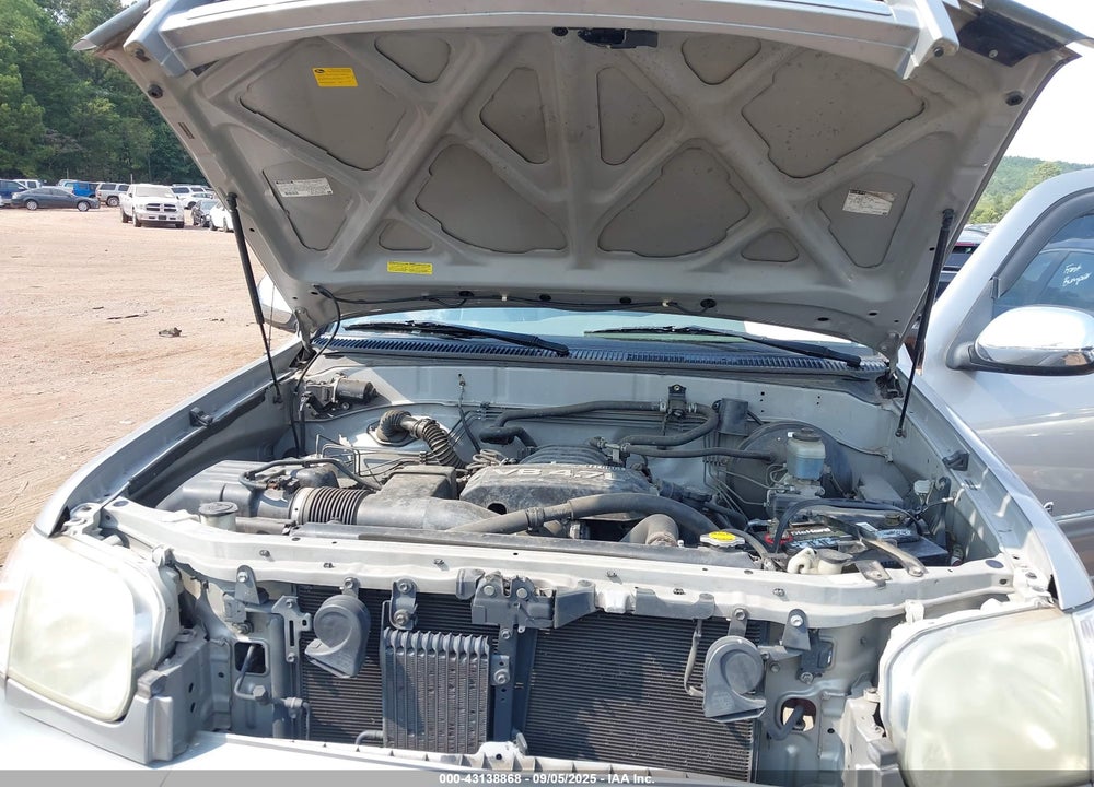 2006 TOYOTA TUNDRA SR5 V8 VIN: 5TBDT44116S518443