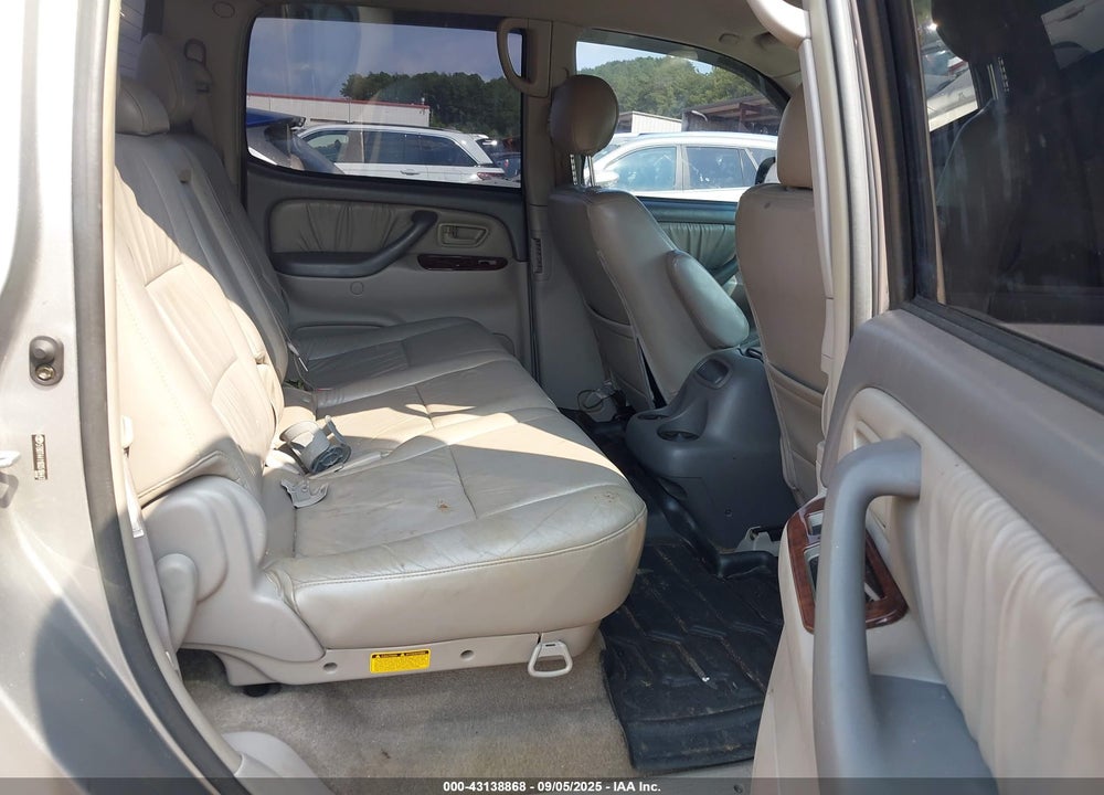 2006 TOYOTA TUNDRA SR5 V8 VIN: 5TBDT44116S518443