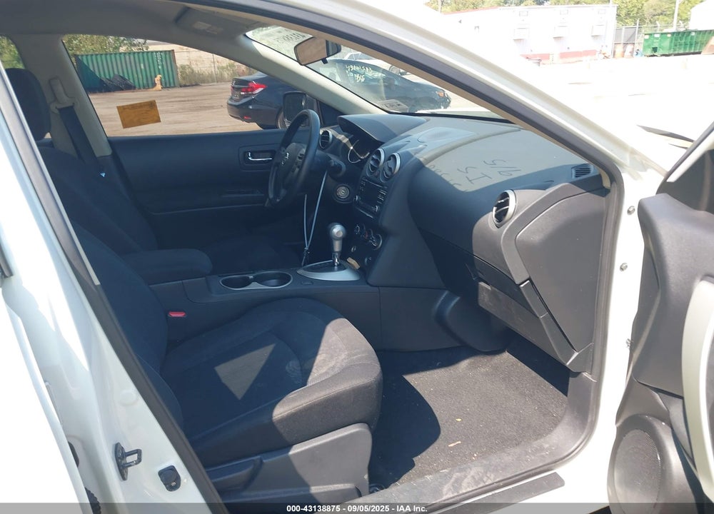 2013 NISSAN ROGUE VIN: JN8AS5MV6DW666093